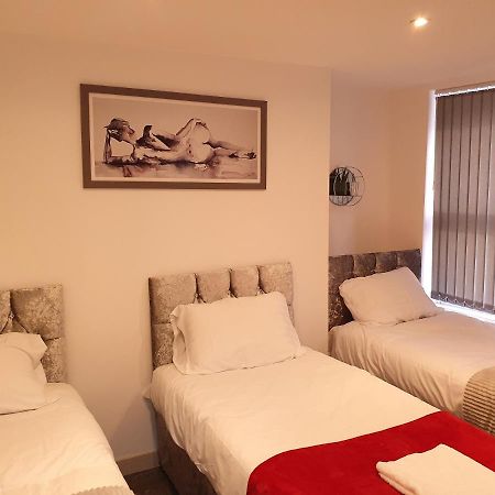 Modern City Centre Apartments Liverpool Exterior photo