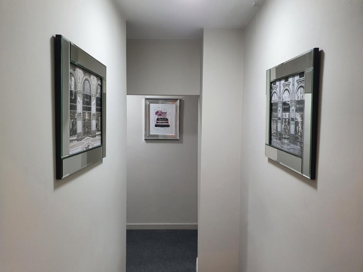 Modern City Centre Apartments Liverpool Exterior photo